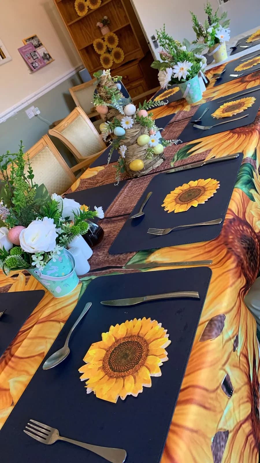 A spring-themed table setting at Broadland House.